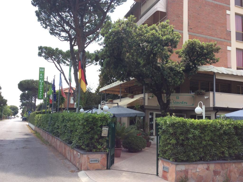 Hotel Le Ginestre Lido di Camaiore Buitenkant foto